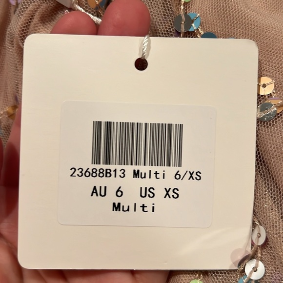 Selfie Leslie A-line Deep V Neck Sequin Dress - Picture 4 of 4